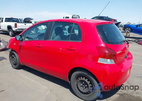 2011 Toyota Yaris z USA, uszkodzony, nr VIN JTDKT4K38B5332157